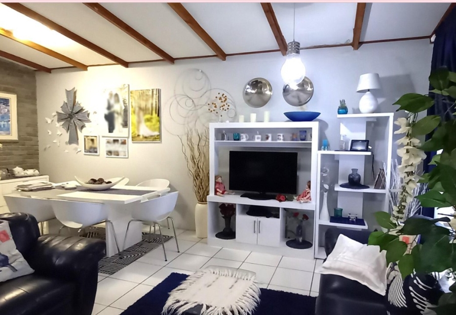  Bedroom Property for Sale in Kleinbaai Western Cape